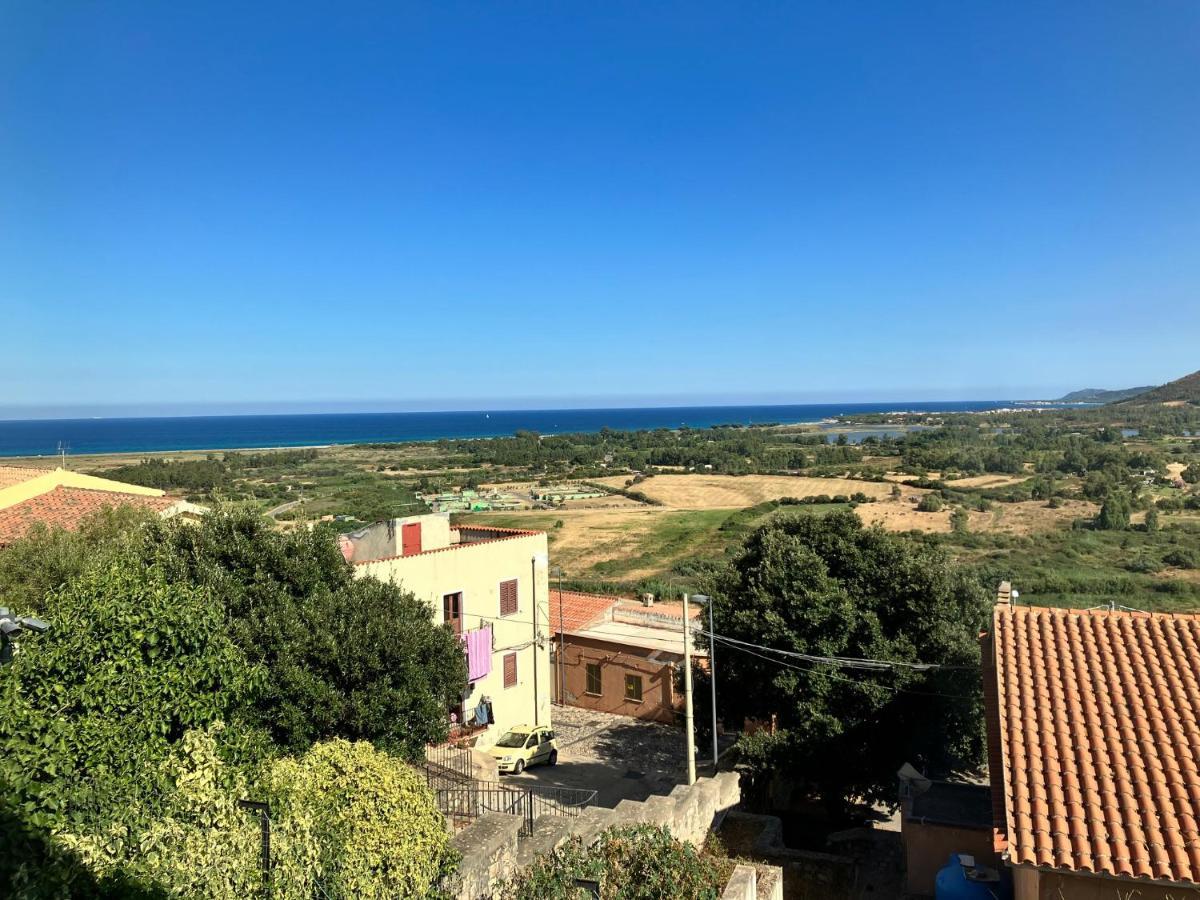 Domus Deledda Posada (Sardinia) Luaran gambar